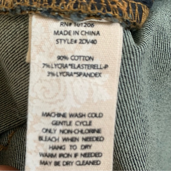 Soft Surroundings Flare Bootcut Jeans Size 6 - Picture 12 of 13